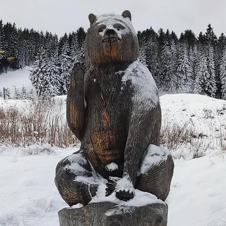 Czarna Gora Na Skarpie Sienna (Klodzko)